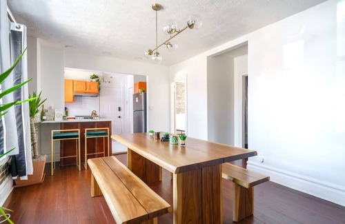 Short North Casa | Prime Location Top Rated Clean Parking Free
