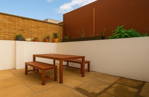 Harrow Road Apartamento | Prime Maida Vale Apartment - Walk to Portobello Road