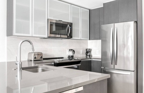 Shawmut Apartamento | Prime NewCo South End 1BR near Ink Block w. W/D and Gym by Blueground