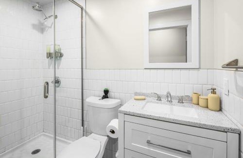 Bowery Apartamento | Prime NYC Location 4BR Spacious Haven