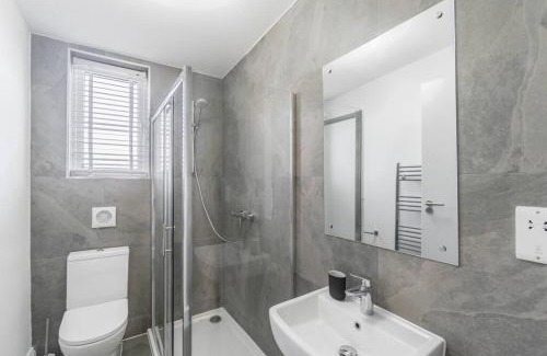 Ascot Apartamento | PRIME SPOT FOR ASCOT & WINDSOR - 2 BEDROOMS