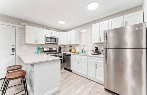 Highland Apartamento | Prime West Downtown studio w/ washer&dryer