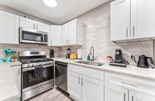 Highland Apartamento | Prime West Downtown studio w/ washer&dryer