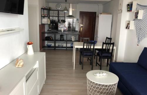Sitio de Calahonda Apartamento | Primera linea de playa