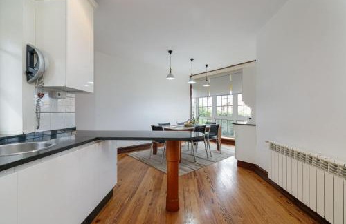 Baiona Apartamento | Primera Planta casa con finca cerrada.