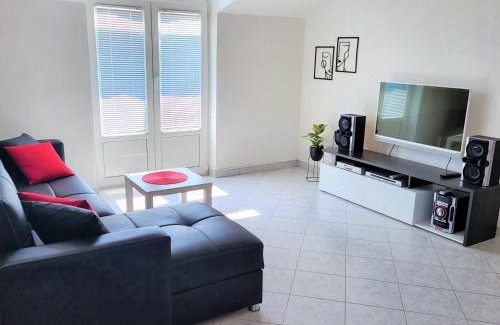Primosten Burnji Apartamento | Primošten Apartman Dino