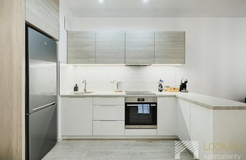 Srodmiescie Apartamento | Primo I by LookAp