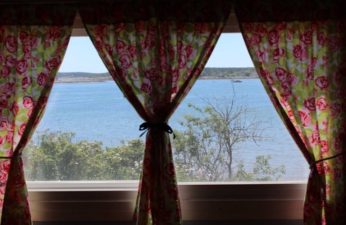 Jonesport Cabaña | Primrose Seaside Cottage por encima de la costa con magníficas vistas