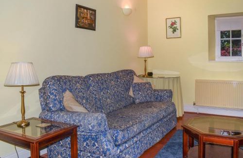 Sticklepath Casa | Primula House