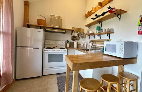 Cymbria Cabaña | Prince Edward Island 2 bedroom waterfront cottage in South Rustico