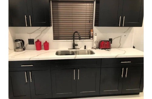 Miami Gardens Casa | Princess Cove - Cheerful 3 bdrm house free parking
