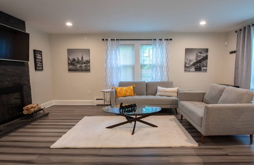 Blawenburg Casa | Princeton Special !!