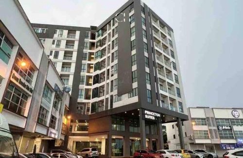 Kuching Apartamento | Princeton Suite @Kuching Airport