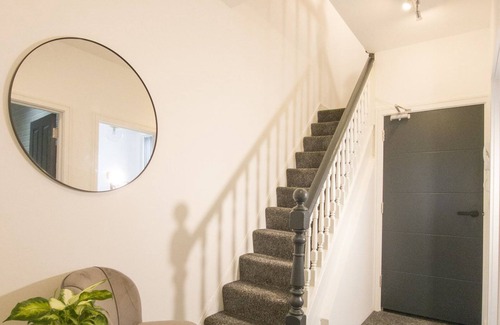 Riverside Apartamento | Principality Suites (4 beds)