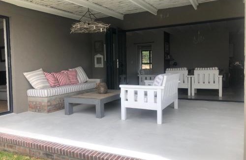 Pringle Bay Casa | Pringle @ 865 Jally