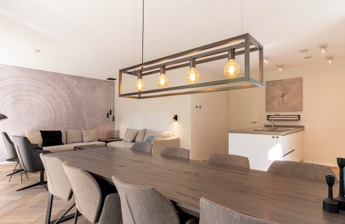 Maastricht Villa | Prinsenvilla Prestige - 4 bedrooms / 4 bathrooms