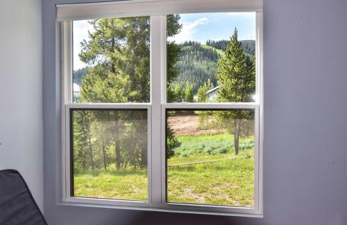 Big Sky Apartamento | Prismatic Mountain Studio Less Than 1 Mi to Big Sky Resort