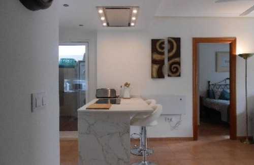 Vera Apartamento | Prístino apartamento de 2 dormitorios y 2 baños en planta baja .... Vera Playa