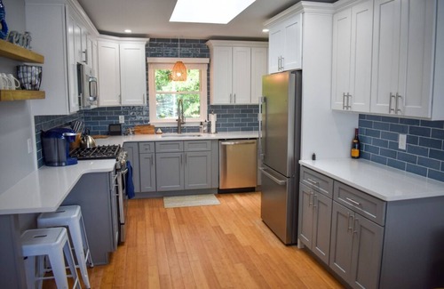 East Dennis Casa | Pristine condition! Three bedroom sleeping 8 with contemporary beach decor!