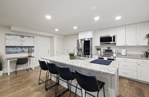 West Jordan Casa | *CLEAN* Private, luxurious, modern family home