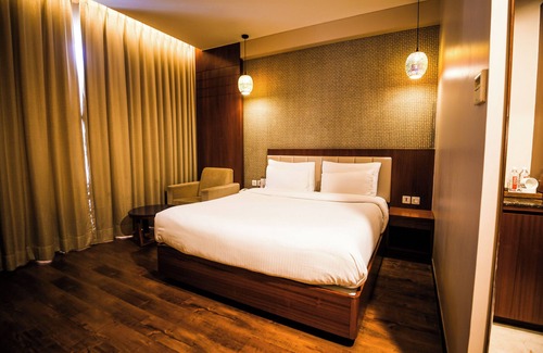 Varanasi Nagar Nigam Hotel | PRISTINE HOTEL