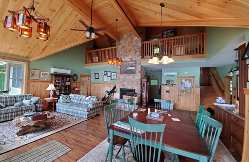 Dedham Cabaña | Pristine Lakefront Cottage in Maine 30 miles from Acadia National Park.