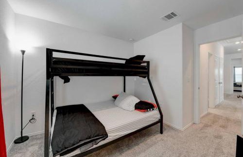 Stony Ridge North Apartamento | Pristine Location- COTA, TESLA, Airport