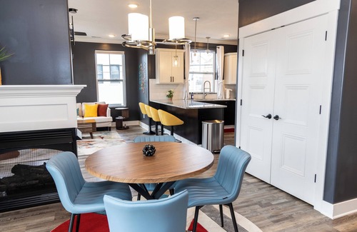 Weinland Park Casa | Pristine Mid Cen Mod Home I Game Room I Hot Tub on Terrace with City Views