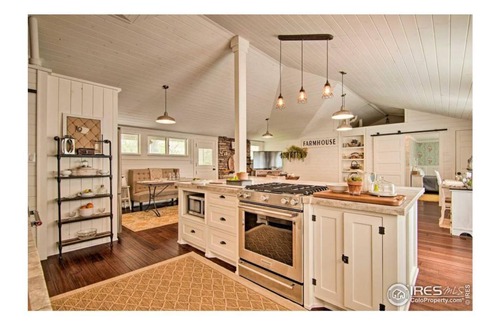 Drake Casa | Pristine, Peaceful and Uplifting Mountain Living