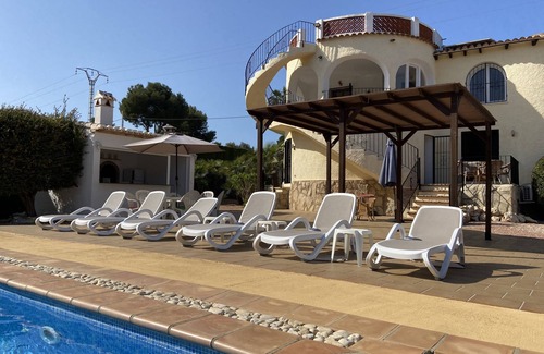 Panorama Villa | Privacidad villa y piscina, aire acondicionado, 3 dormitorios, 3 baños privados, salón y wifi