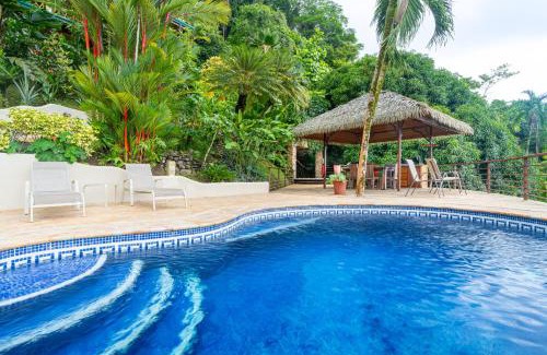 Matapalo Casa | Privacy-waterfall-pool-sleeps 8-near Beach