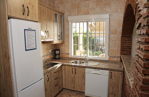 Alhaurín el Grande Cabaña | Villa Juanmi, Piscina Barbacoa, a 5 minutos del centro WiFi, Aire Acondicionado