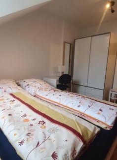 Bad Homburg v.d. Hoehe Casa | Privat Zimmer in Bad Homburg bei Kurhaus