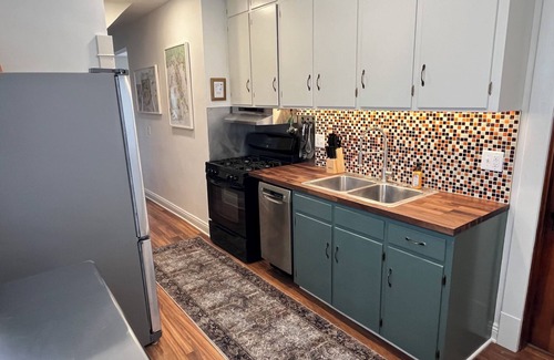 Sandusky Casa | Private 1-bdrm unit, newly renovated historic home, downtown Sandusky.