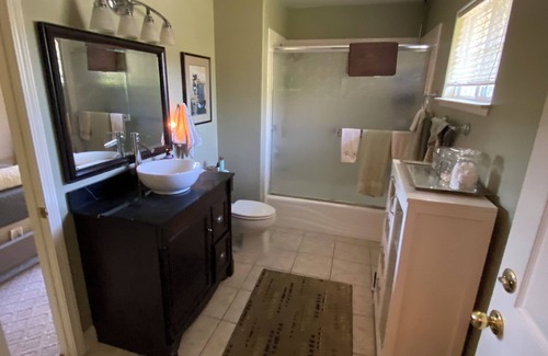 Oakhurst Casa | Private 1-bedroom, 1 bath within a house in amazing Oakhurst Private entrance