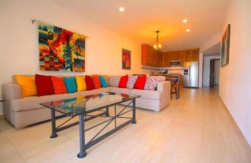 Zona hotelera Hotel | Private 1BR Condo in the Heart of old Vallarta for Ideal Couples