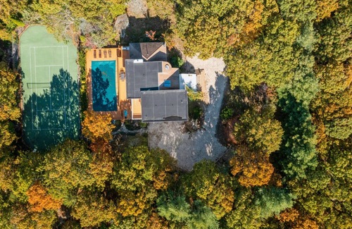 North Sea Casa | Private 2.1 acre gated home with heated pool and tennis & pickleball court