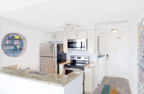 Coconut Grove Apartamento | Privado 2/2. Vista de 5 bahías aptas. en Coconut Grove Hotel incluye estacionamiento!