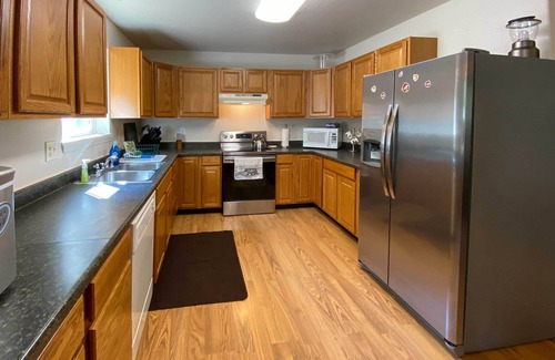 St. Maries Casa | ¡NUEVO! S t. Maries Waterfront Home con cubierta en 3 acres!