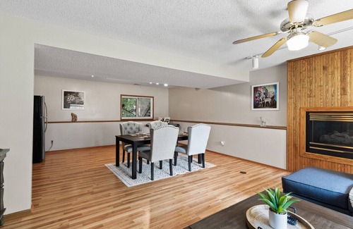 Burnsville Casa | Private 2-Bedroom Space in Gorgeous Burnsville Home