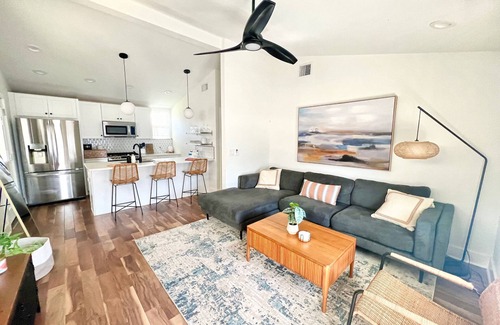 East MLK Casa | Private/2BR/2BA/GAMES/IDEAL LOCATION