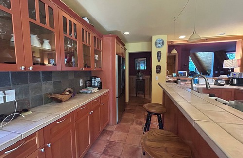 Vashon Island Casa | Private, 3 Acre Vashon Island Getaway with Spectacular Views - Sleeps 12!