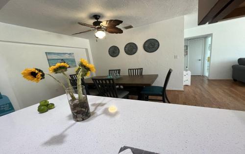 Largo Villa | Private 3 bedroom Home in beautiful beach community