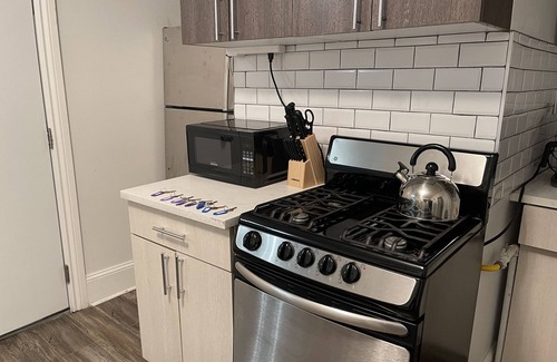 Ocean Hill Apartamento | Private 3 Bedroom in the heart of Brooklyn