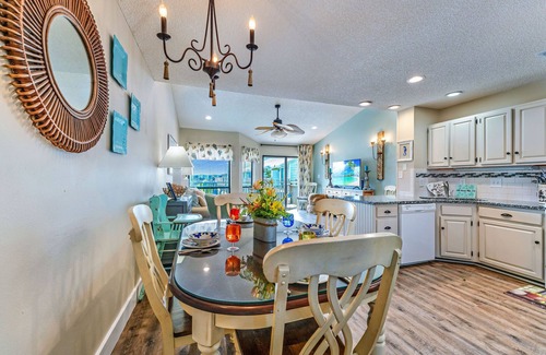 East End Casa | Private 300 Ocean Mile Community with Pool