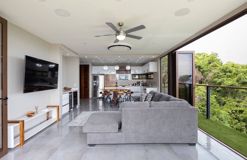 Jacó Villa | Private 4-bedroom Villa, Complimentary Chef, 24/7 Security