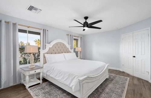 Roadrunner Estates East Casa | Private 4BR Home Oasis in Phoenix, Pool, BBQ, Firepit