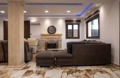 Chlorakas Villa | Private 5BR Villa with Sunset Rooftop, BBQ zone, Private Pool and Quiet Luxury near sea