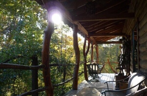 West Pawlet Cabina | Cabaña de madera privada y artística, traiga a sus mascotas y disfrute de lo mejor de Vermont