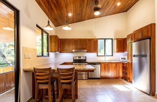 Garabito Casa | Private and Cozy